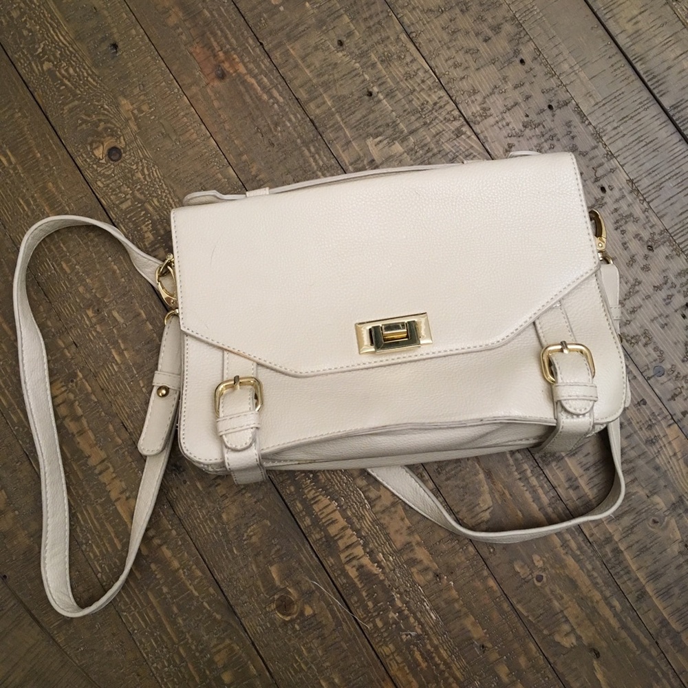 FREE purse w/ 2+ other items- Limit 1 per 3 items